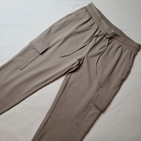 Rachel Zoe Women's Size M Drawstring Cargo Sweatpant Taupe Gray - Picture 1 of 8